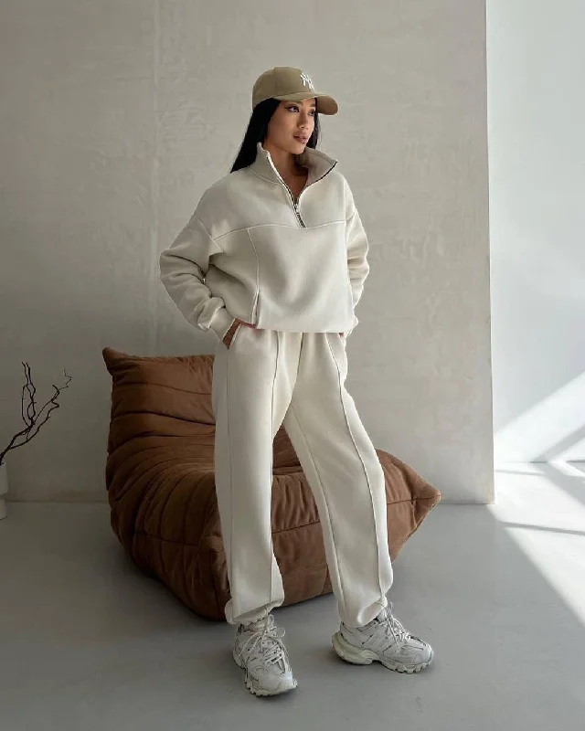 Leisure Fashion Padded Sweater & Trousers Suit