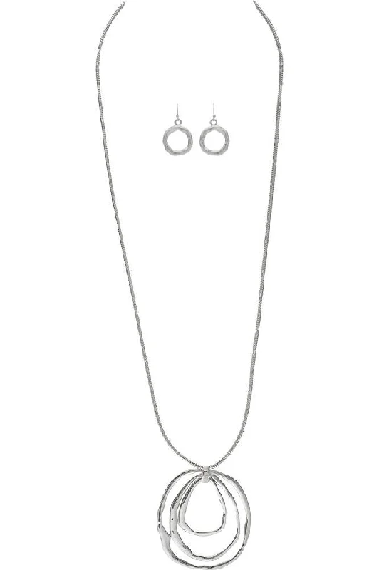 Rain Jewelry Silver Triple Rings Pendant Necklace Set